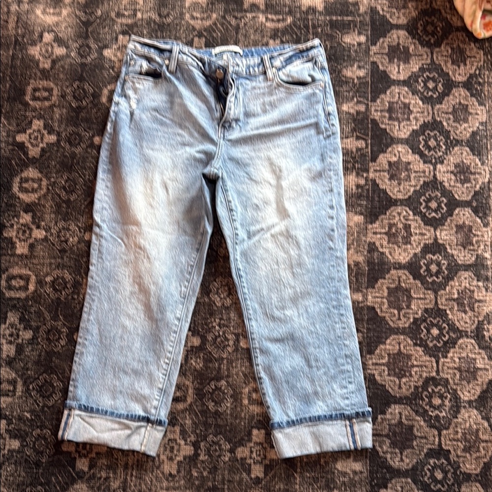 Women's Light Blue Jeans
